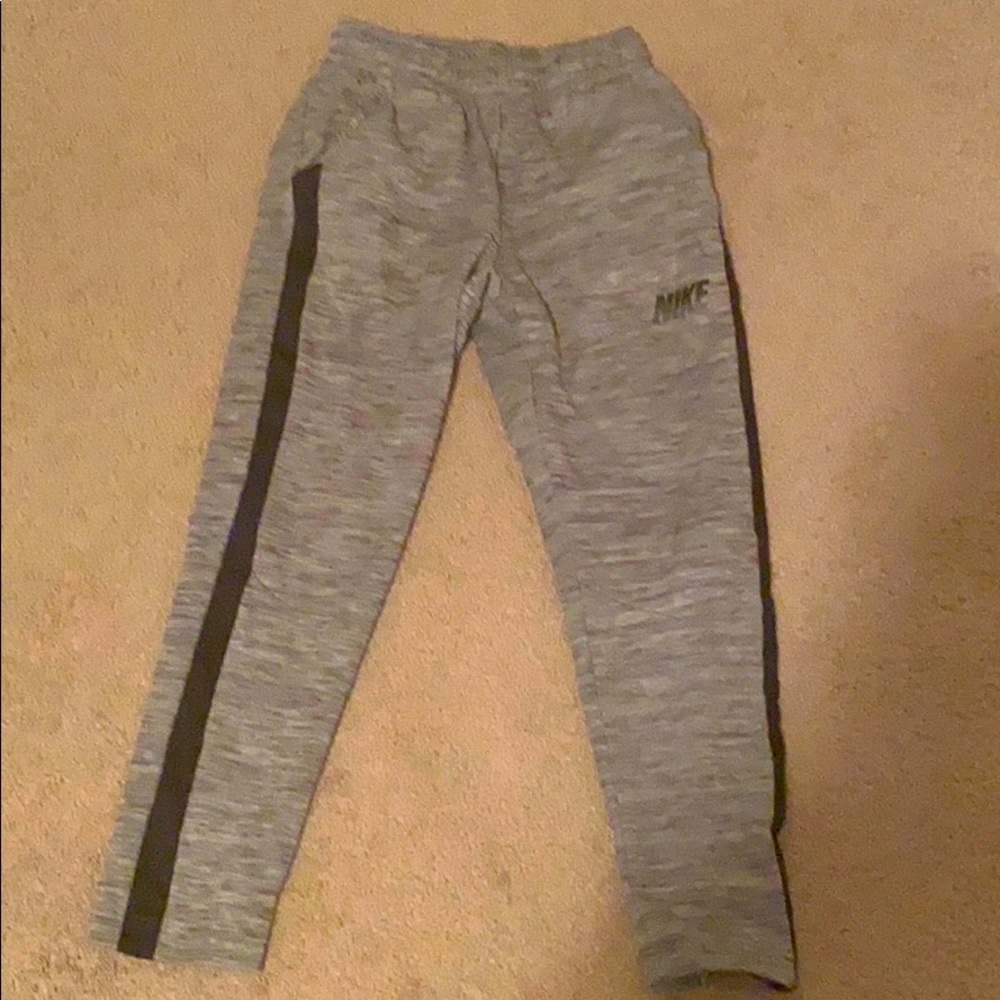 Boys Nike Dri-Fit Joggers Size L